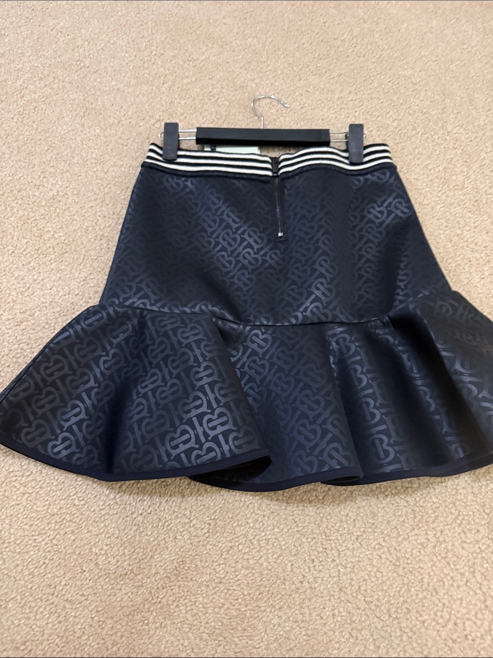 New! Burberry Balck Monogram Ruffled Hem Skirt with Striped Waistband - 14y - Picture 4 of 5